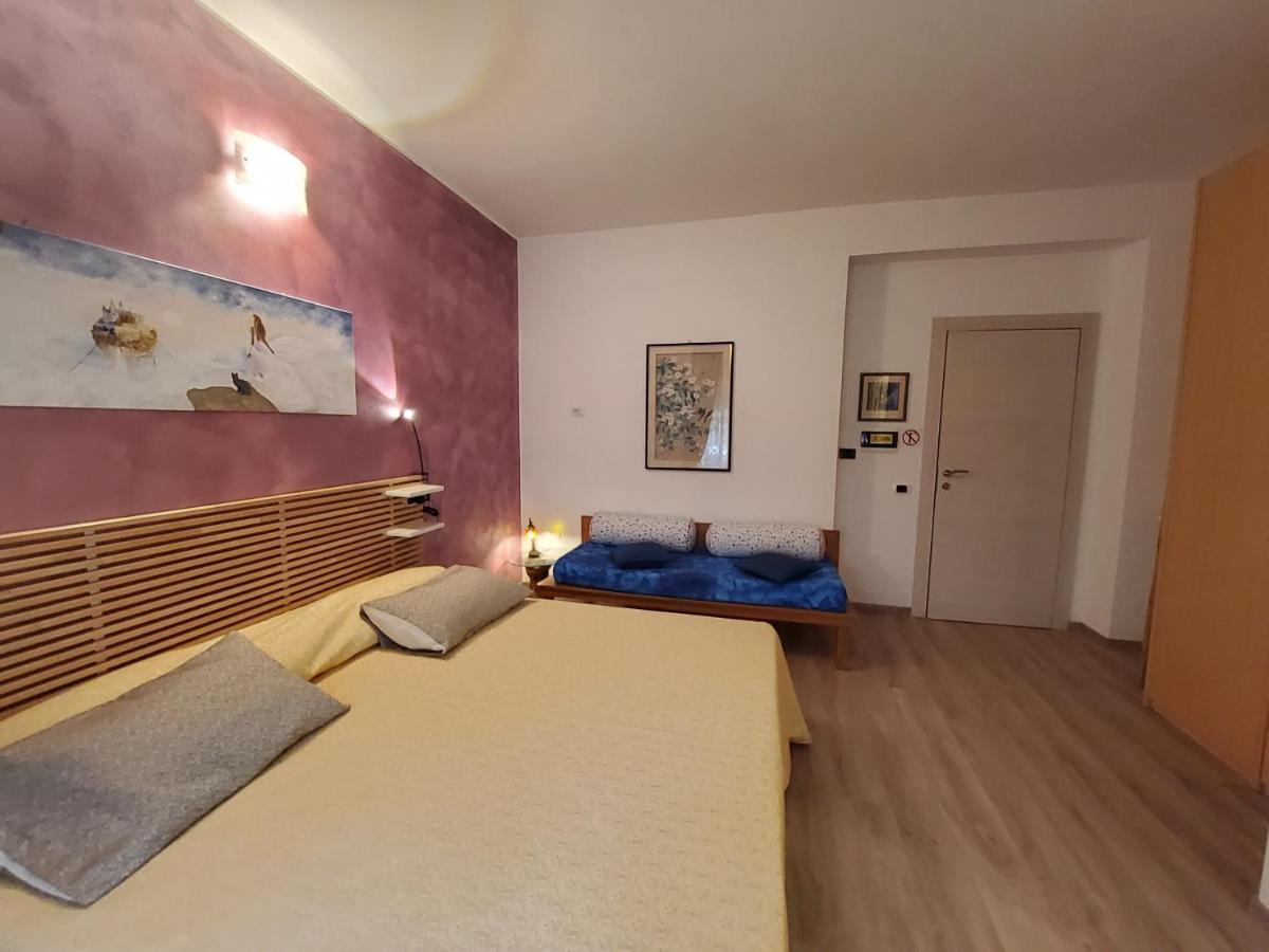 Annadia Sweet Home B&B Lido di Ostia Bagian luar foto