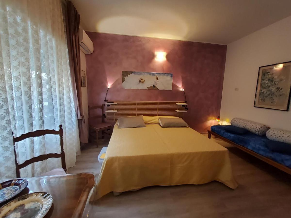 Annadia Sweet Home B&B Lido di Ostia Bagian luar foto