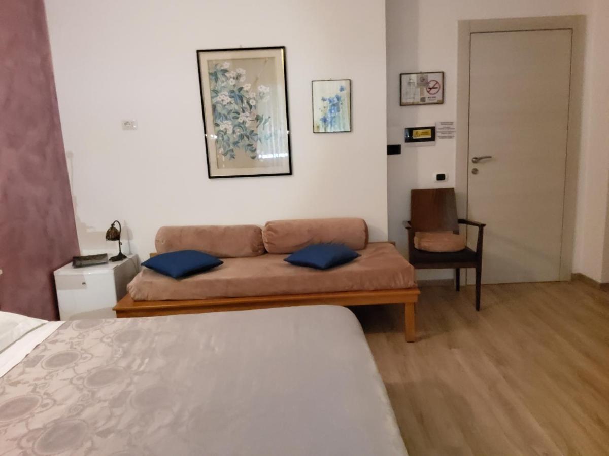Annadia Sweet Home B&B Lido di Ostia Bagian luar foto